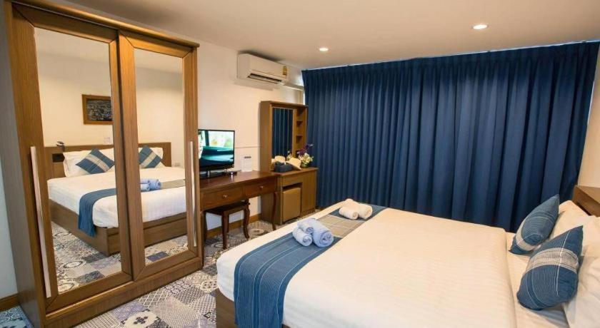 The Indigo House Phrae Hotel Exterior photo